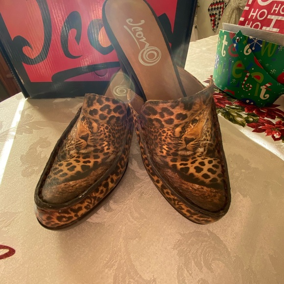 ICON Wild Leopard MulesEUC* - Picture 1 of 16